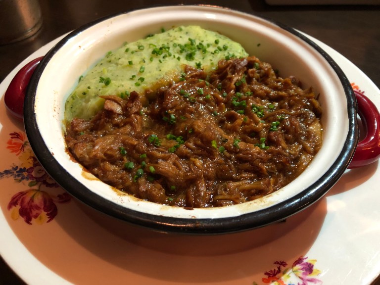 00E845FC-BEF1-4748-8710-AC8252A3C470