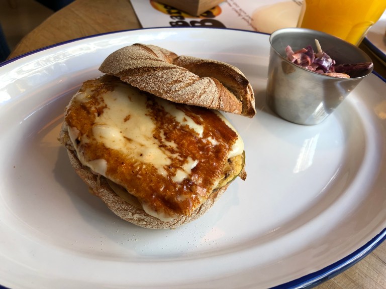 7CB6633F-91DD-4D95-A5A9-594B0DC26229