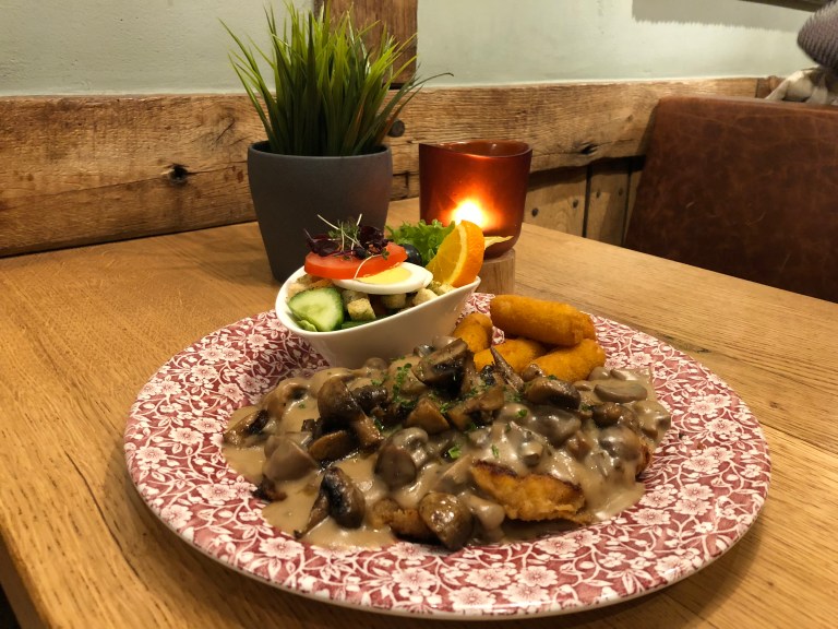 8F182B19-C177-4944-92EE-835D4F6B5401