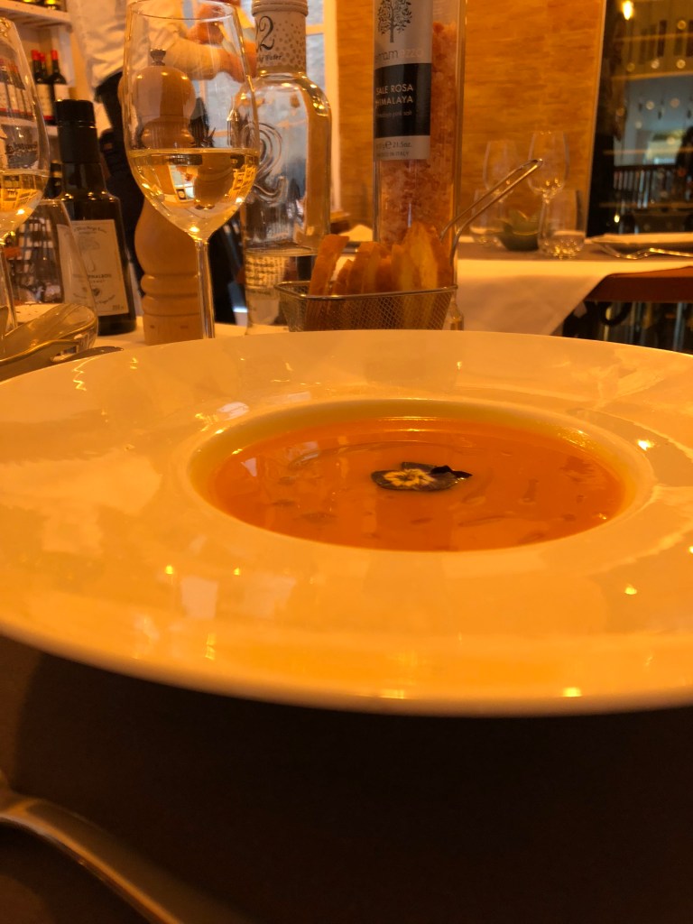 EDE51453-96FA-40B4-B38F-AEFAA9852F4E