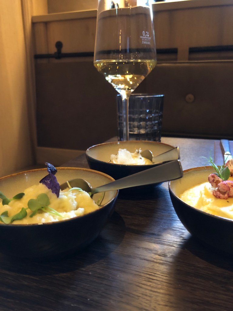 8197AD9A-1623-4DF3-B01E-F29B083FED28